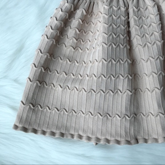 BCBG MaxAzria Suui Scalloped Peach Skirt - Picture 3 of 8